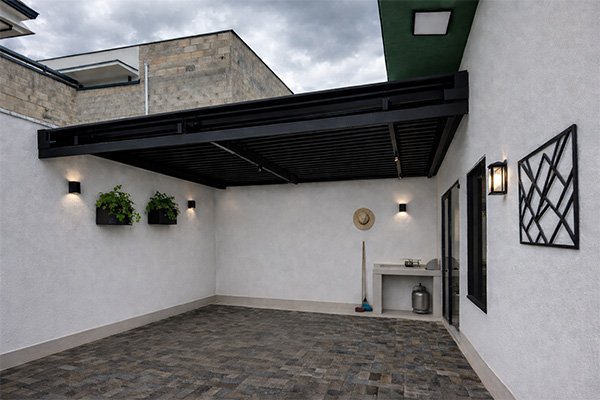 Cobertura Abre e Fecha Mista_ Alumínio e Policarbonato